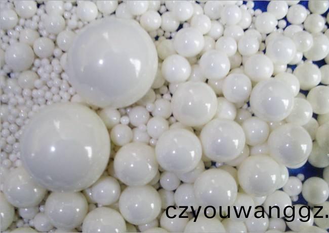 得人(ren)精(jing)工(gong)陶瓷(ci)研(yan)磨珠(zhu)